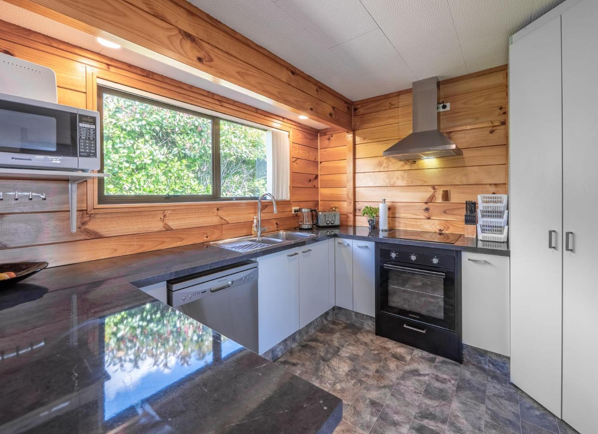 Sea Breeze Villa Mapua Екстериор снимка